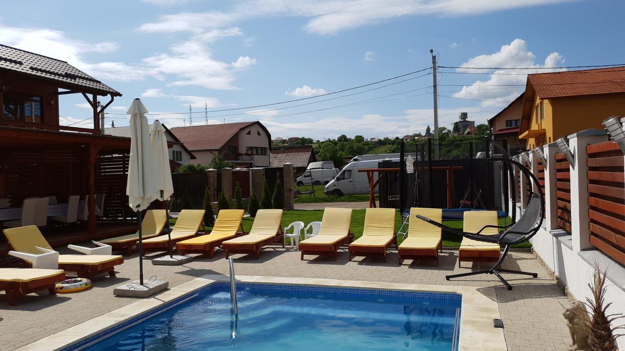 Casa David Turda Hotel Ngoại thất bức ảnh
